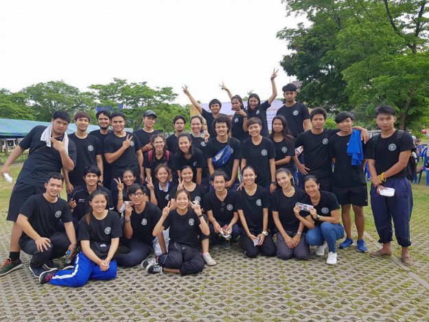 19433441_10209490712608886_1584615049_n